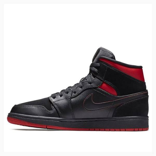 Black / Red Nike Mid Basketball Shoes Men\'s Air Jordan 1 | JD-724ZJ