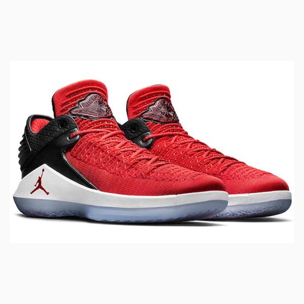 Red / Black / White Nike Low Chicago Win Like 96 Sneakers Men's Air Jordan 32 | JD-683IY