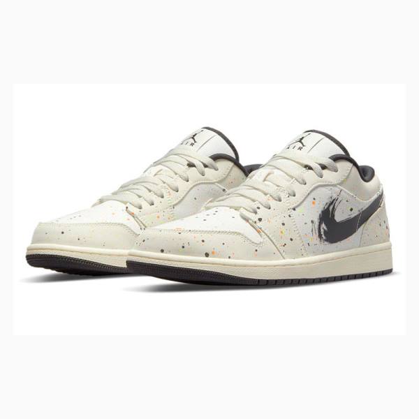 White / Black Nike Low SE Brushstroke Sneakers Men's Air Jordan 1 | JD-035QV